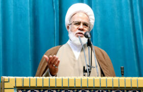 امام جمعه کرمانشاه: ایران تهدید تحریم را به فرصت پیشرفت تبدیل کرده است