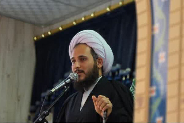 امام جمعه سرپل‌ذهاب: الگوگیری از حضرت زهرا (س) باید در عمل نمایان شود